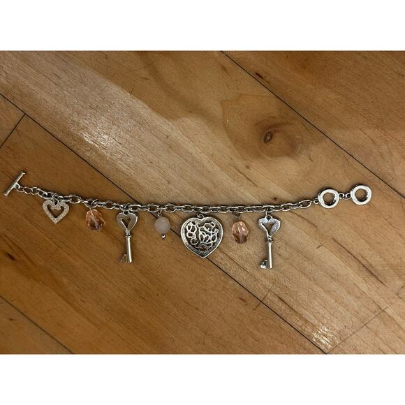 Key to Your Heart Valentine Love Charm Bracelet - Picture 5 of 7